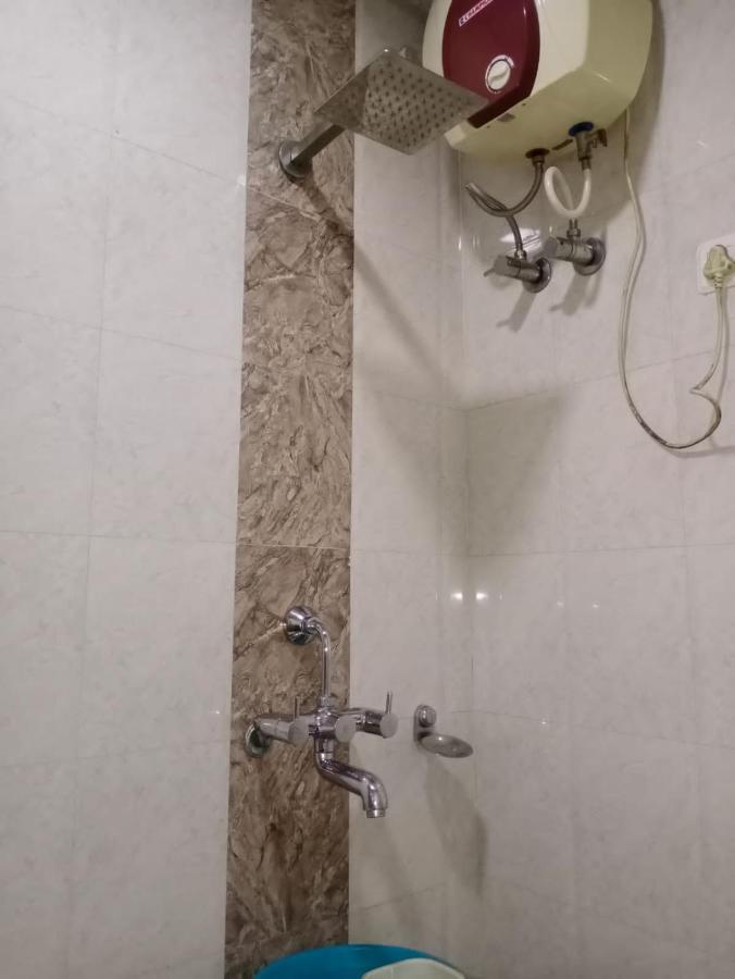 Hotel Chandrawali By Wb Inn Ballia エクステリア 写真